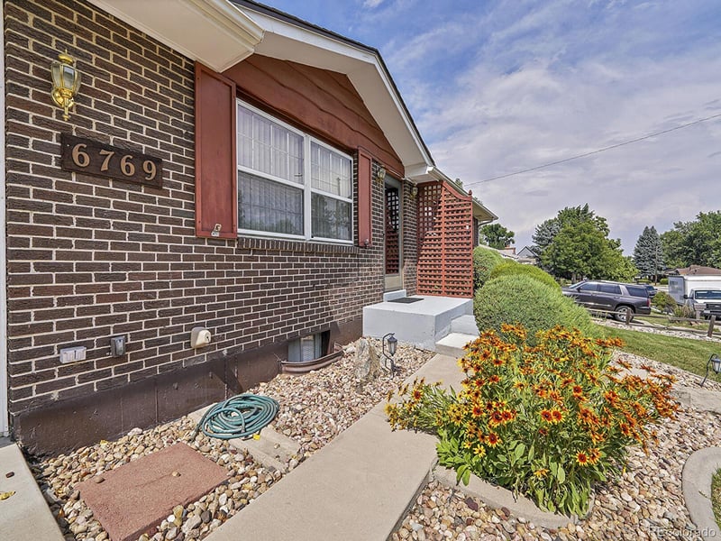 6769 70th Ave, Arvada, CO 80003