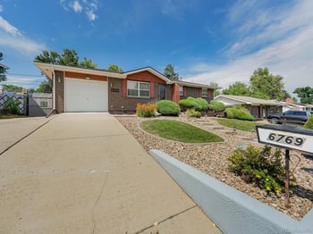6769 W 70th Ave, Arvada, CO 80003