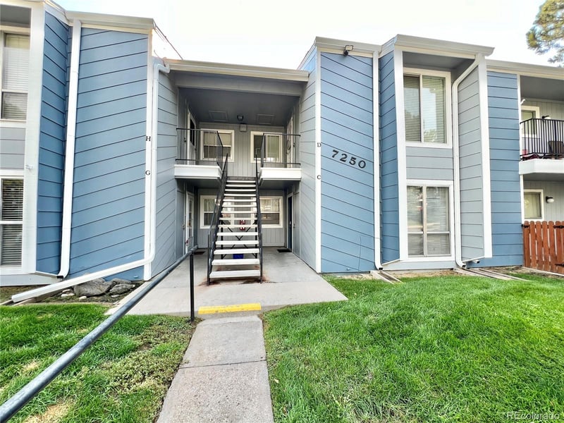 7250 Gaylord St #C16, Littleton, CO 80122