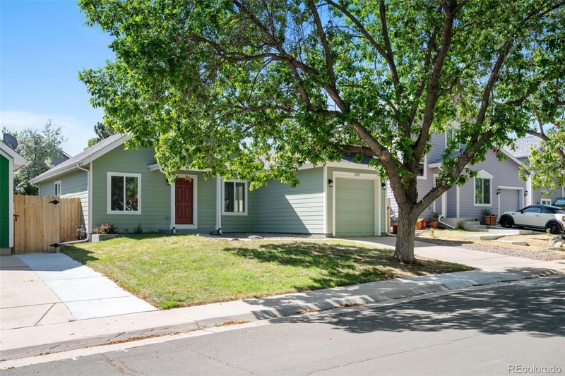 17419 Whitaker Dr, Aurora, CO 80015
