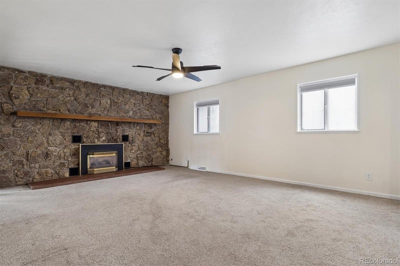 372 Lima St, Aurora, CO 80010
