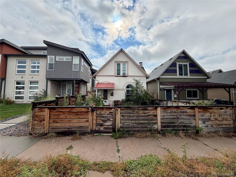 3834 Quivas St, Denver, CO 80211