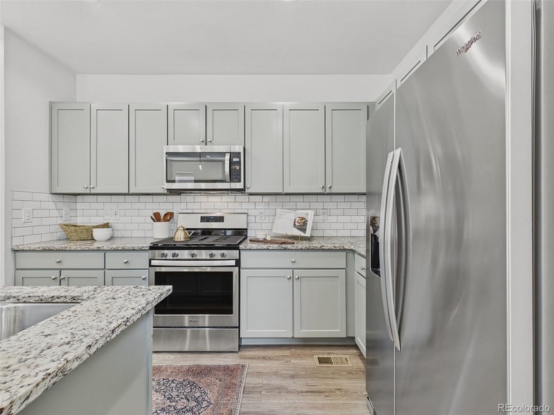 4740 Jasper St, Denver, CO 80239