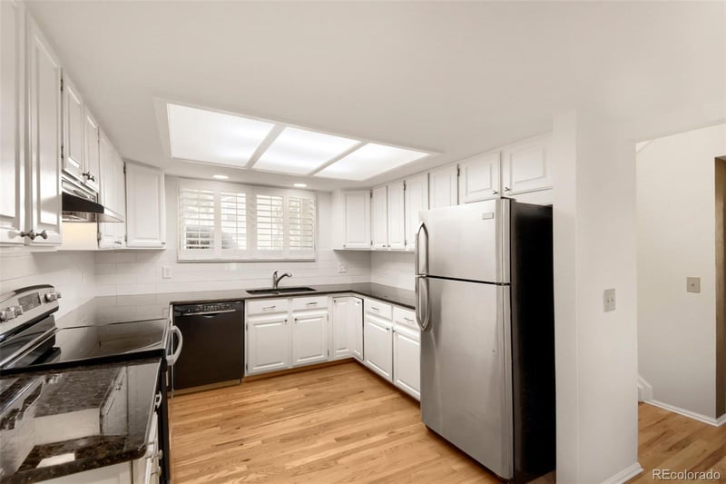 7662 S Monaco Cir, Englewood, CO 80112