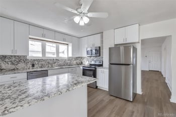 2918 W 2nd Ave, Denver, CO 80219