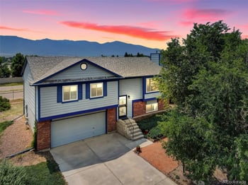 5230 Bradley Cir, Colorado Springs, CO 80911