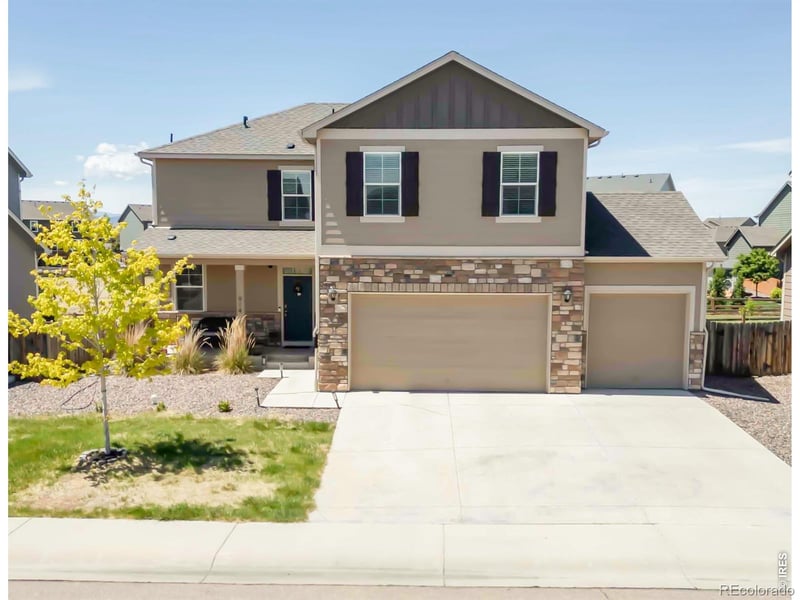 914 Charlton Dr, Windsor, CO 80550