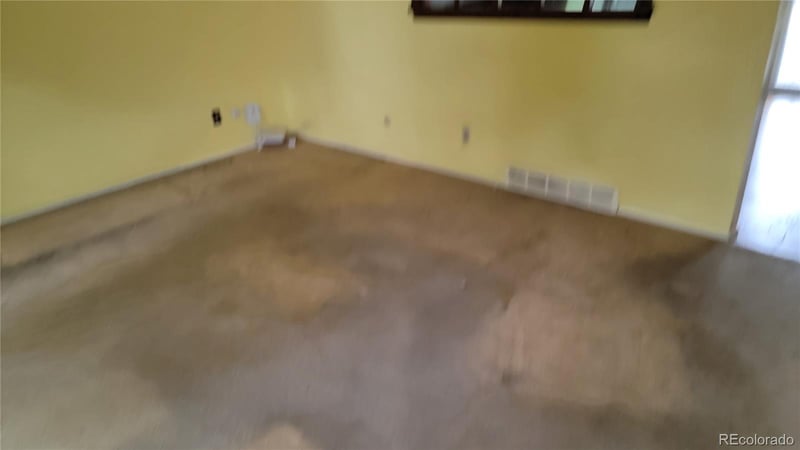8443 Gray Ct, Arvada, CO 80003