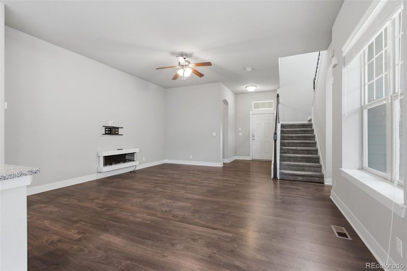 4958 Verbena St, Denver, CO 80238