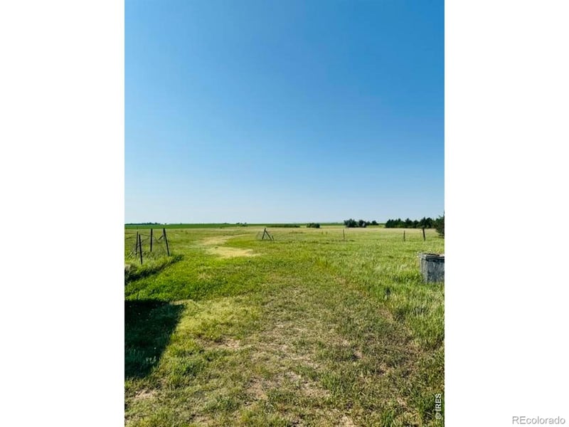 37378 County Road 20, Holyoke, CO 80734