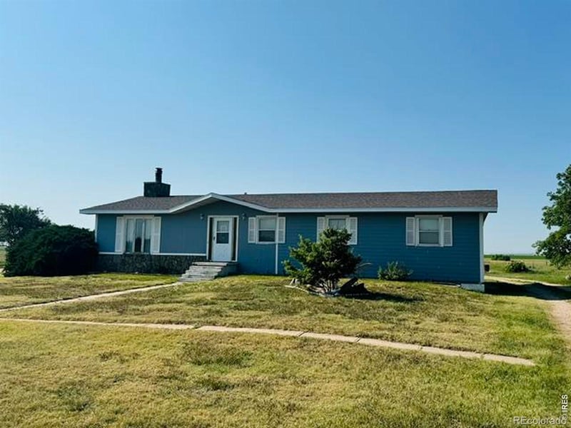 37378 County Road 20, Holyoke, CO 80734