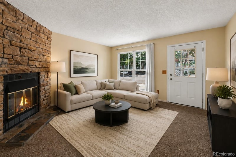 9741 W Cornell Pl, Lakewood, CO 80227