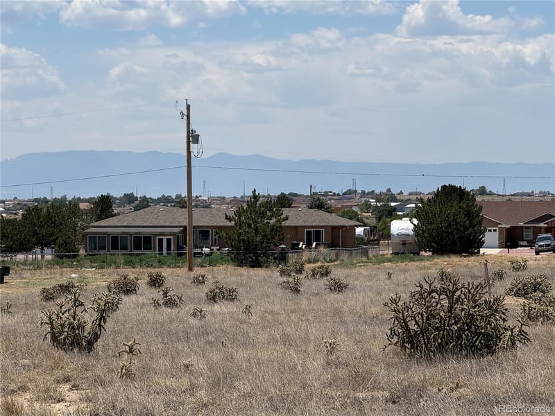 1275 N Marco Ln, Pueblo, CO 81007