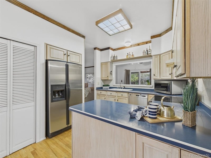4685 S Raleigh St, Denver, CO 80236