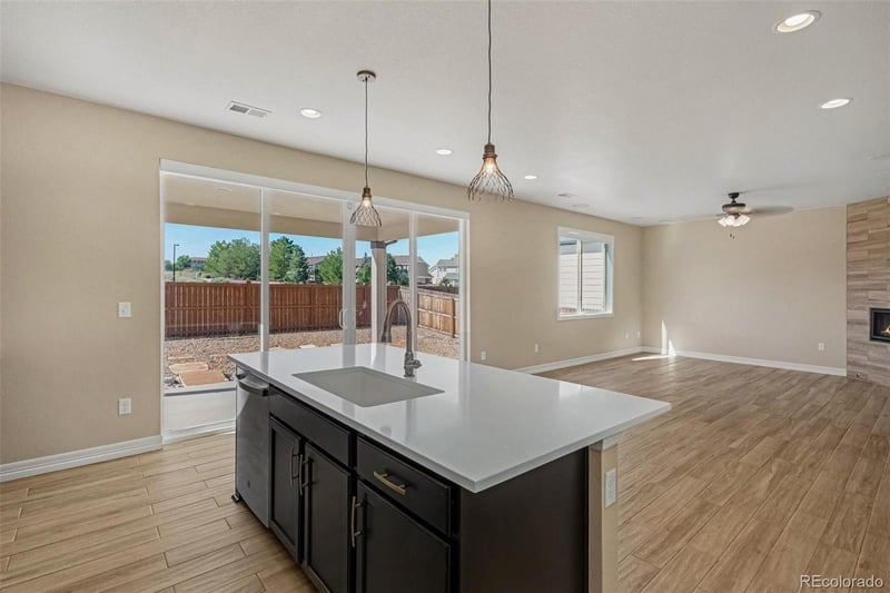 287 Vista Cliff Cir, Castle Rock, CO 80104