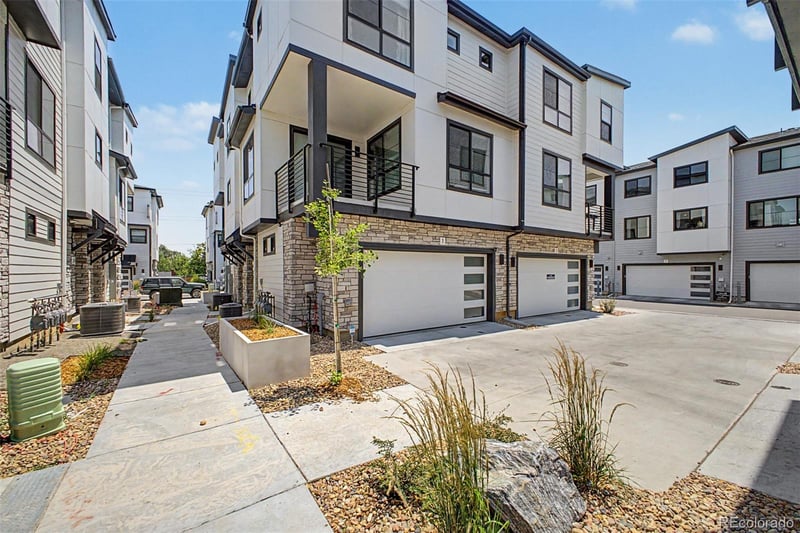 2046 Holly St #1, Denver, CO 80222