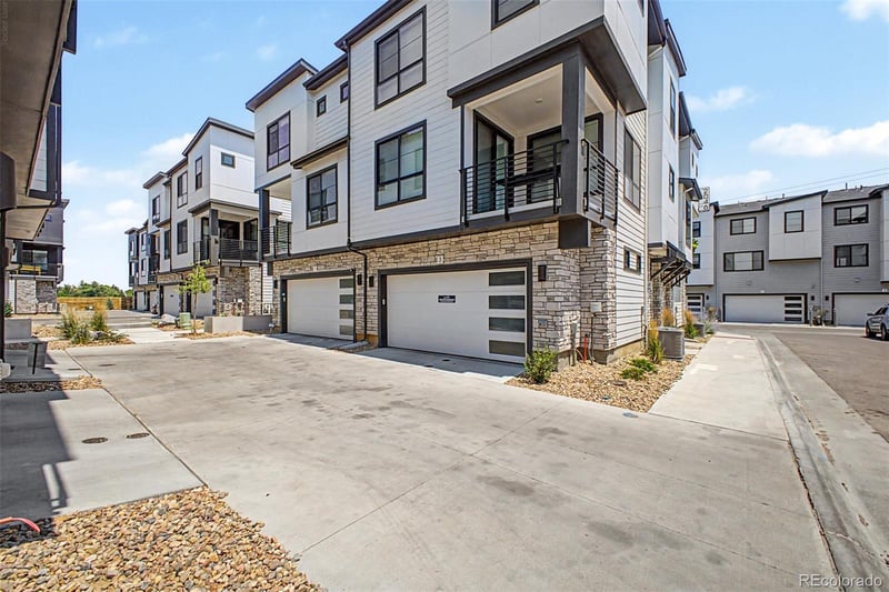 2046 Holly St #1, Denver, CO 80222