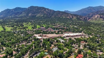 15 1st St, Colorado Springs, CO 80906