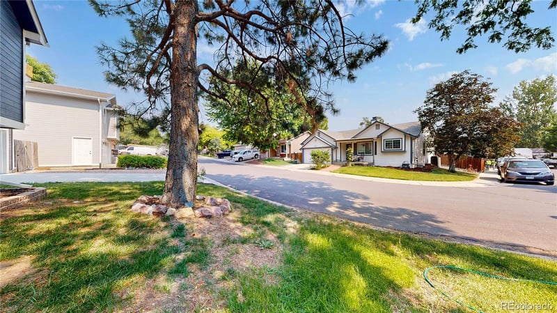 278 Greenway Cir E, Broomfield, CO 80020