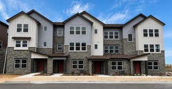 24111 E 54th Pl, Aurora, CO 80019