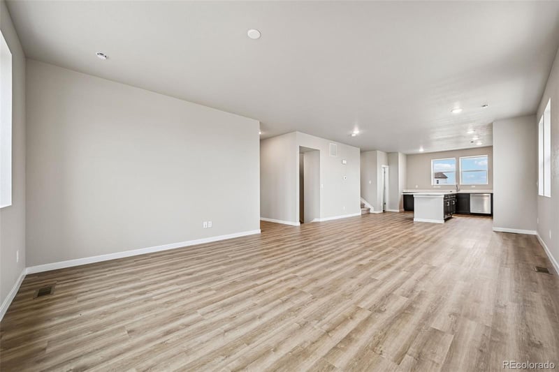 24111 E 54th Pl, Aurora, CO 80019