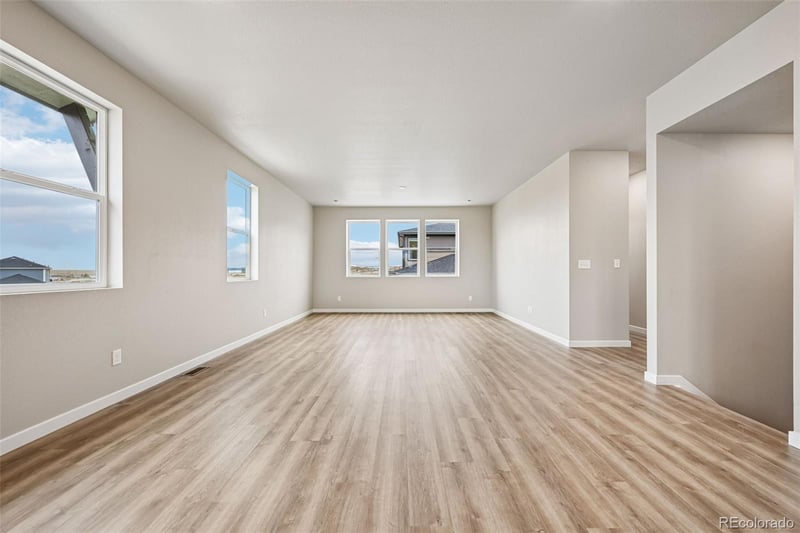 24111 E 54th Pl, Aurora, CO 80019