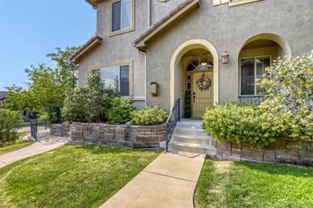10122 Bluffmont Ln, Lone Tree, CO 80124