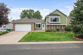 8651 Aspen Cir, Parker, CO 80134
