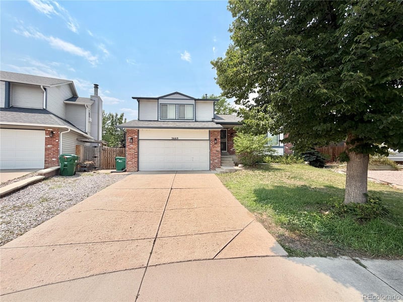 3669 Gibralter Cir, Aurora, CO 80013