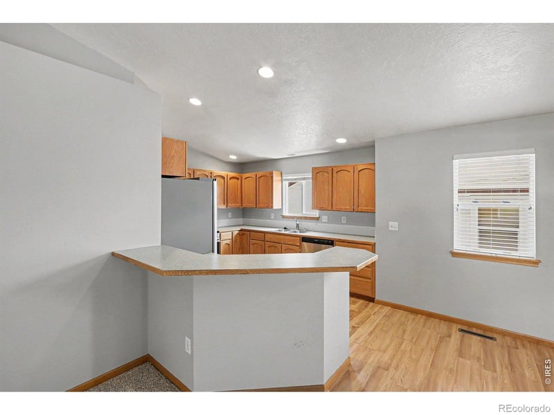 585 Radiant Dr, Loveland, CO 80538