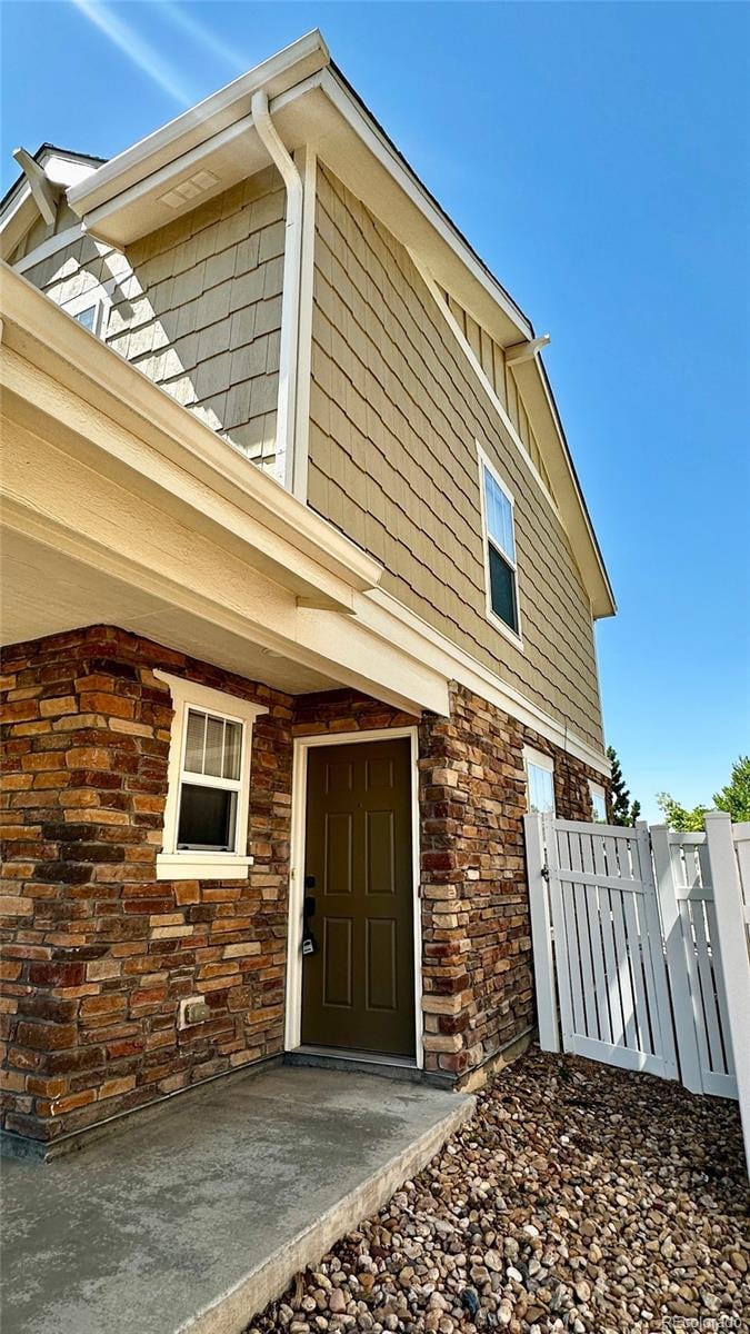 17313 Kansas Pl, Aurora, CO 80017