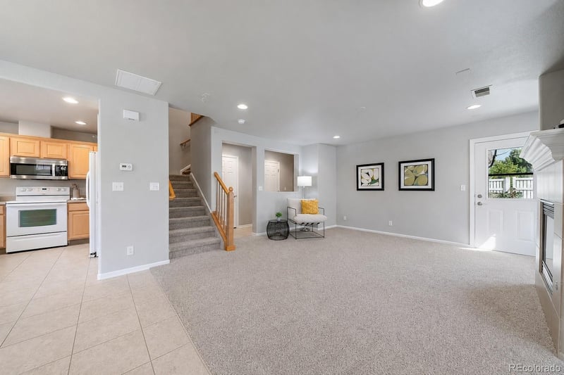 17313 E Kansas Pl, Aurora, CO 80017