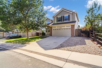 19102 E Crestridge Cir, Aurora, CO 80015