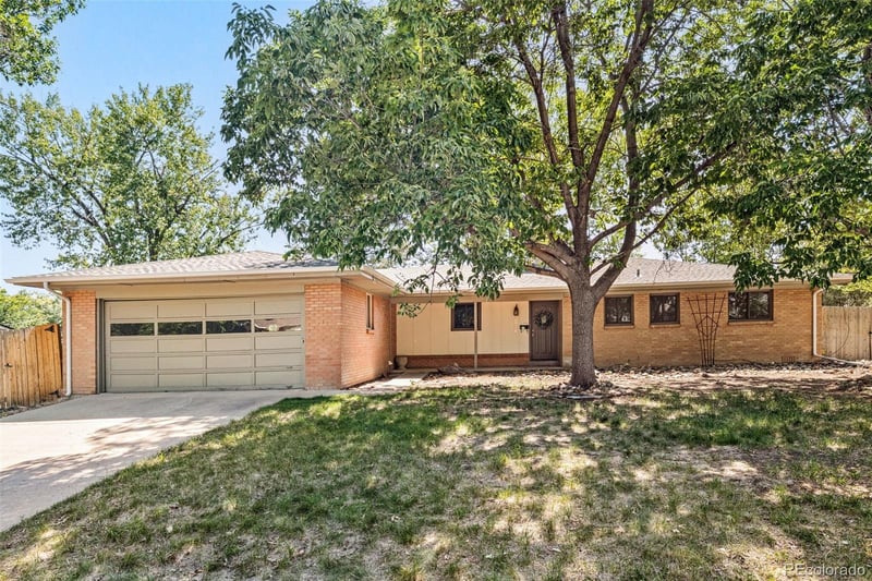 6944 S Lakeview St, Littleton, CO 80120