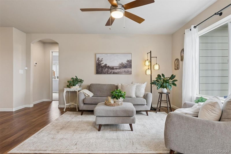 2917 Shady Oaks Dr, Evans, CO 80620