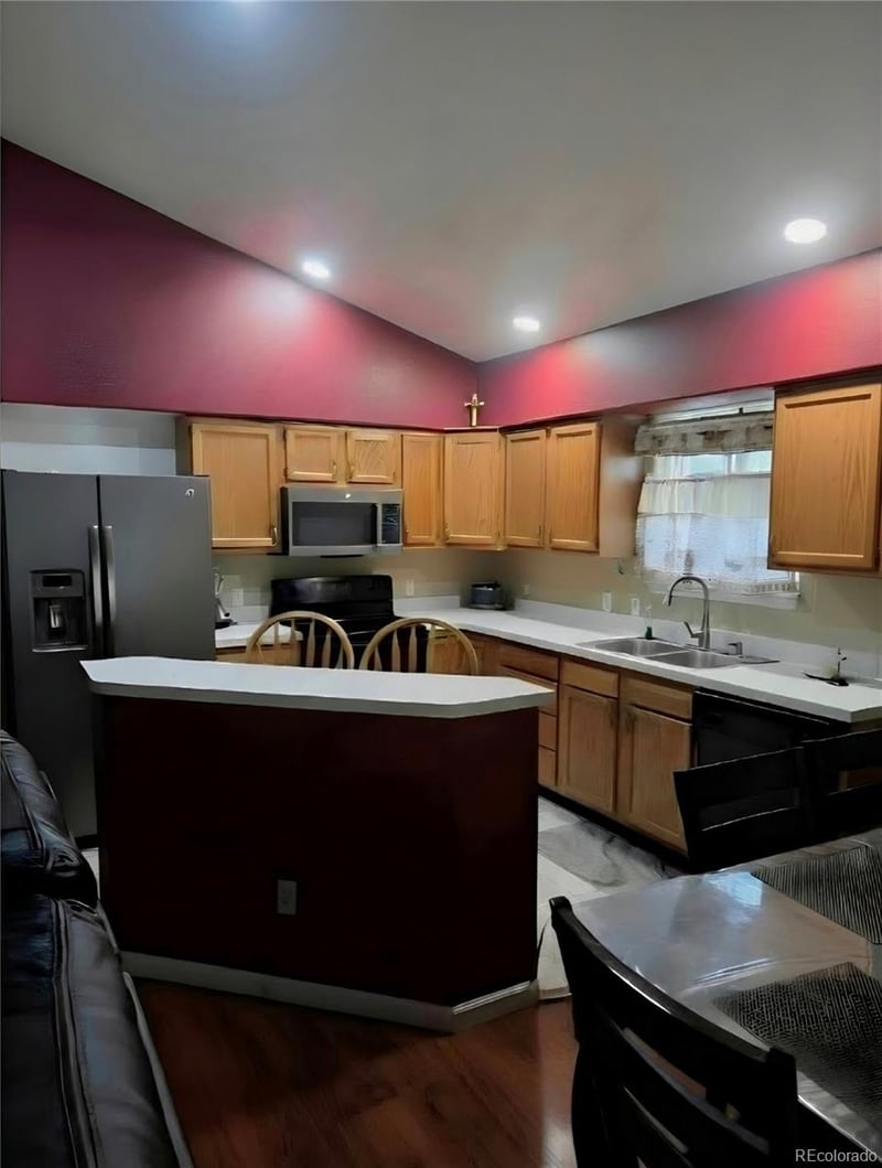 14574 Andrews Dr, Denver, CO 80239