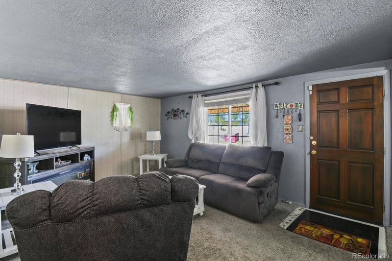 1208 Joliet Ave, Pueblo, CO 81004