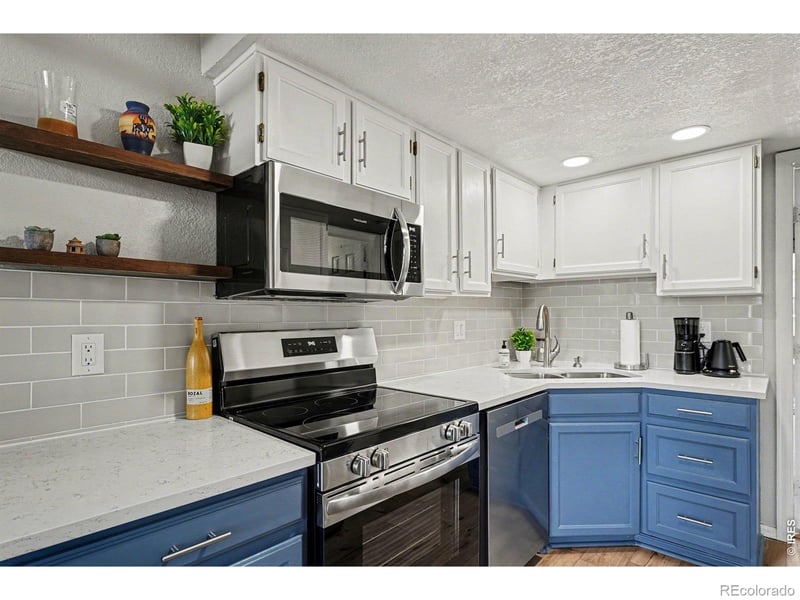 1885 Quebec Way #B24, Denver, CO 80231