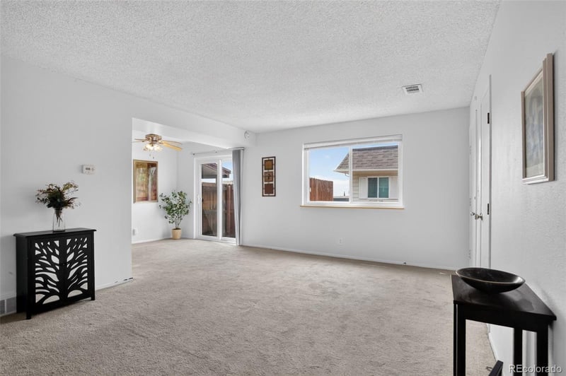 9964 Orangewood Dr, Denver, CO 80260