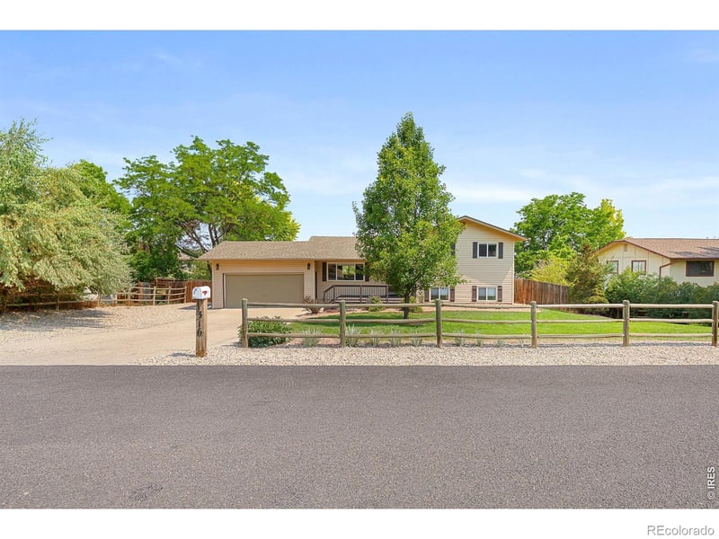 316 Diamond Dr, Fort Collins, CO 80525