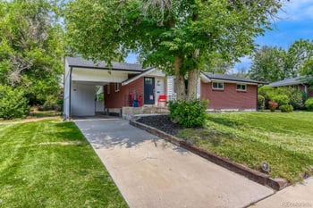 2555 E Maplewood Ave, Littleton, CO 80121