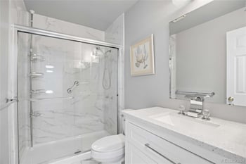 225 E 8th Ave #F6, Longmont, CO 80504