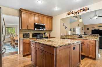 9675 Red Oakes Pl, Littleton, CO 80126
