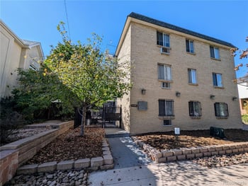 1135 N Elizabeth St #102, Denver, CO 80206