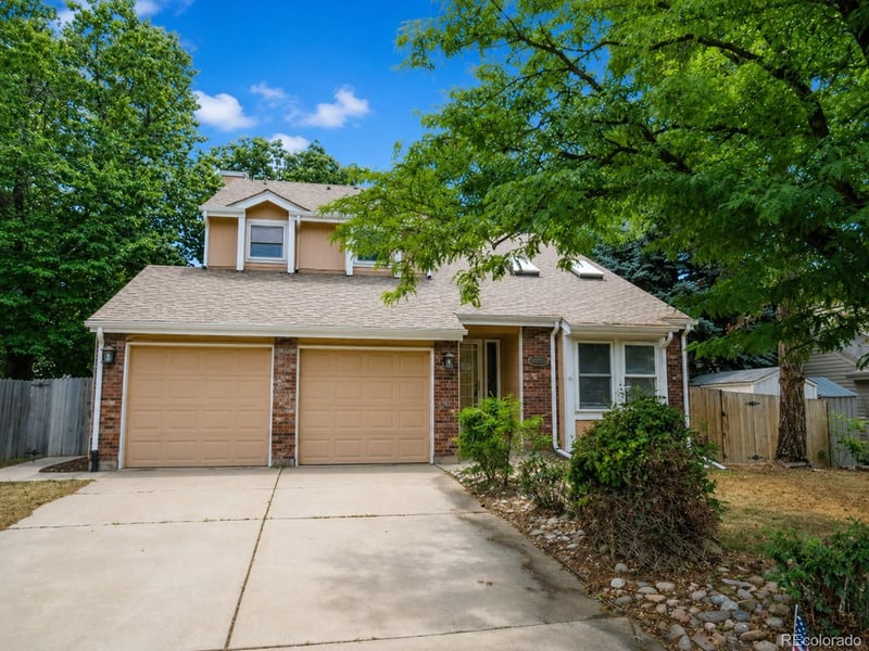14503 Wagon Trail Dr, Aurora, CO 80015