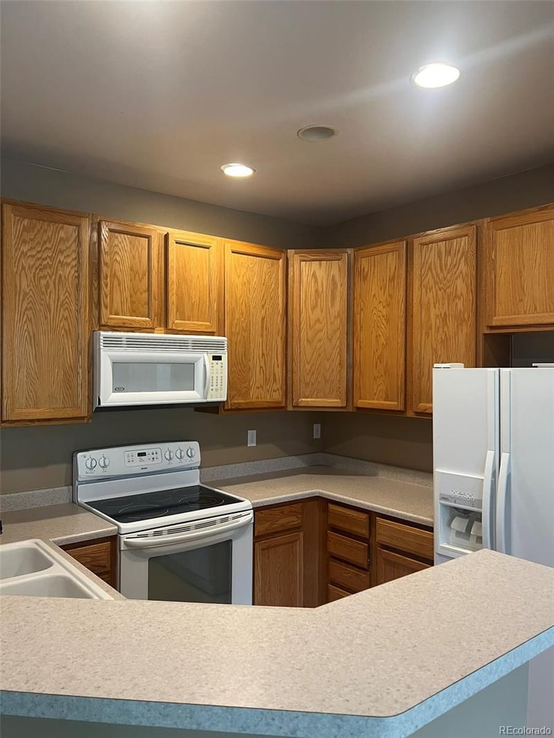 220 Granby Way #A, Aurora, CO 80011