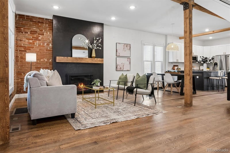 1004 Pennsylvania St, Denver, CO 80209