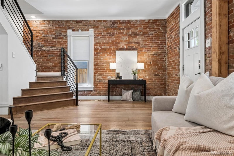 1004 Pennsylvania St, Denver, CO 80209