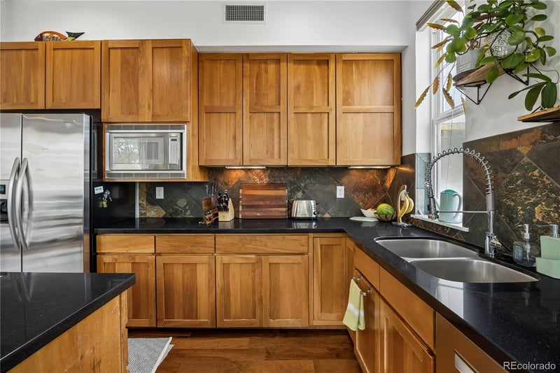 1738 Franklin St #3D, Denver, CO 80218