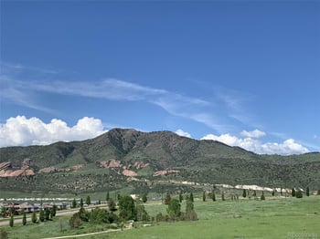 11707 W Jewell Dr, Lakewood, CO 80228